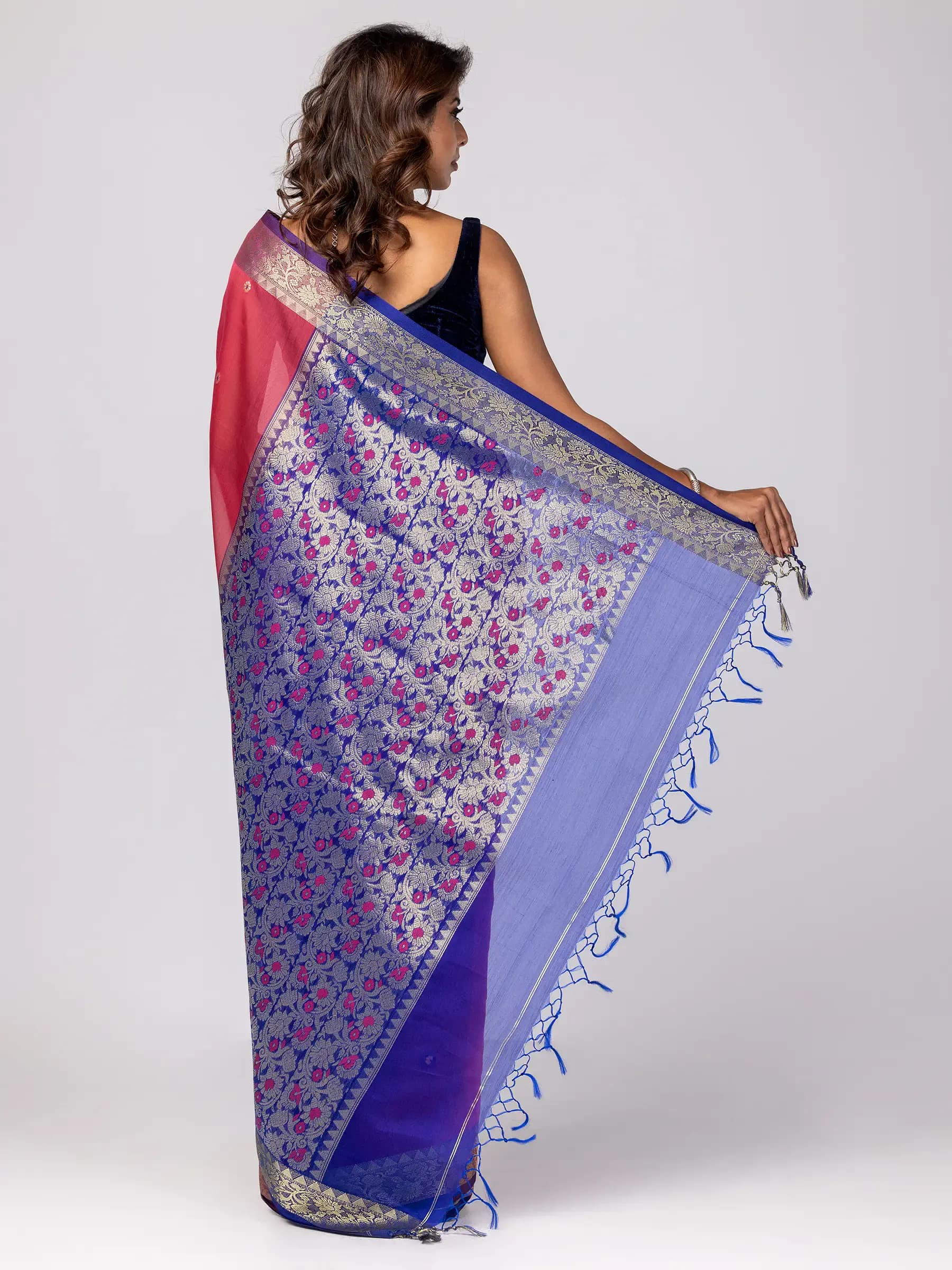 Burnt Red Tangail Chosha Katan Saree